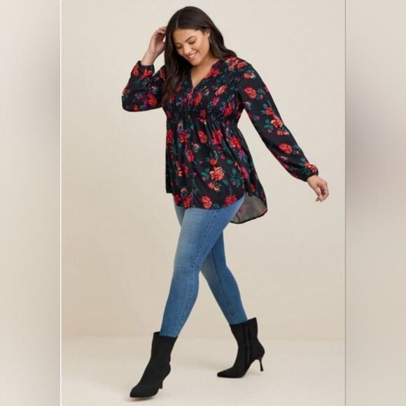 Torrid Rayon Twill Smocked Button-Front floral print long sleeve Tunic Top 2X - Picture 1 of 8